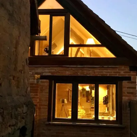 Un Curieux Petit Pavillon * Brumath